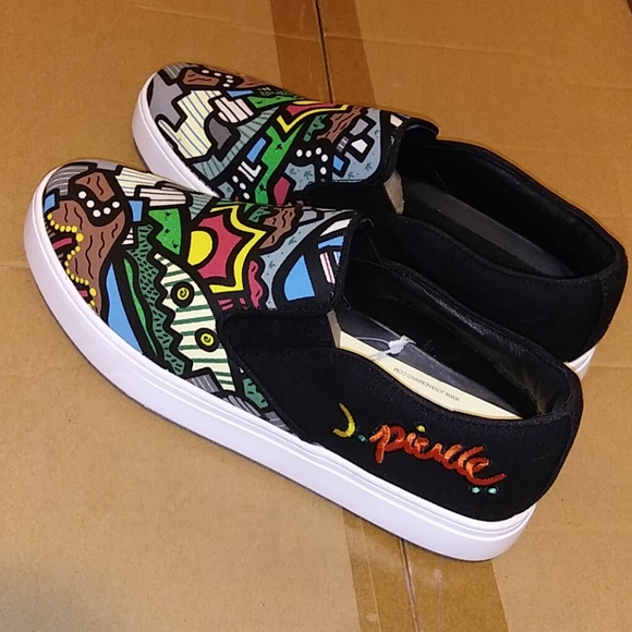 New Low Top Multicolor Sneakers - Picture 3 of 8